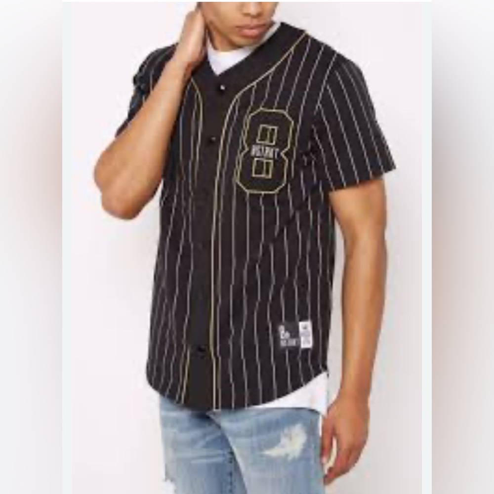 Mens NWT Rue21 8Th Dstrkt Pinstripe Snap Button Baseball Jersey Shirt
